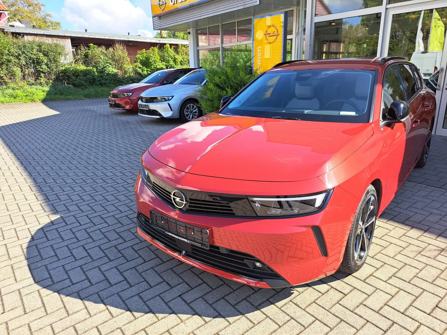 Opel Astra L Sports Tourer 1.2 Turbo Business Elegance LED Si Rouge - 2