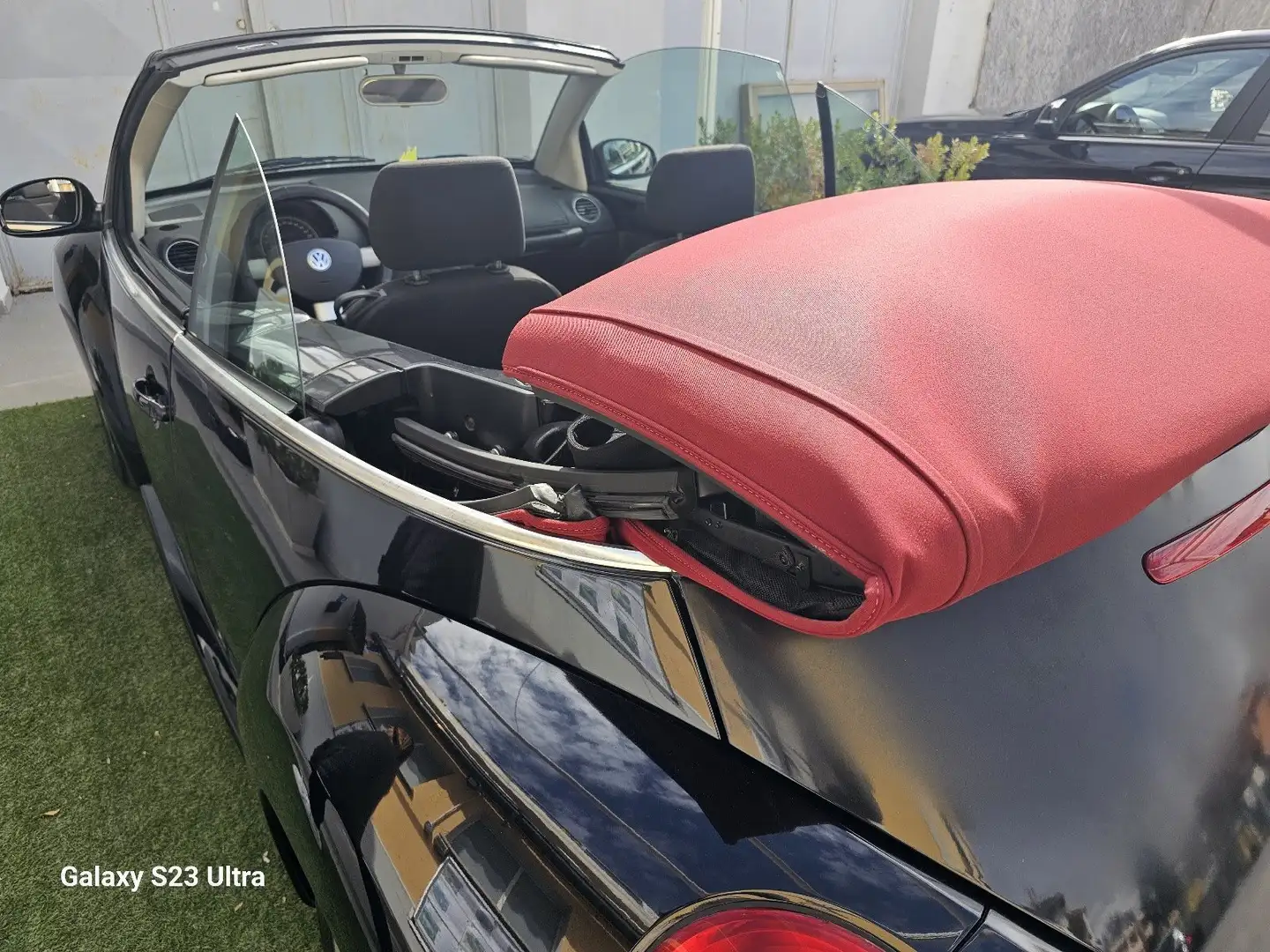 Volkswagen New Beetle New Beetle Cabrio1.9 tdi limited Red Edition Nero - 1