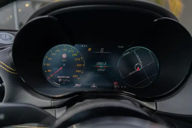 Mercedes-Benz AMG GT view 7