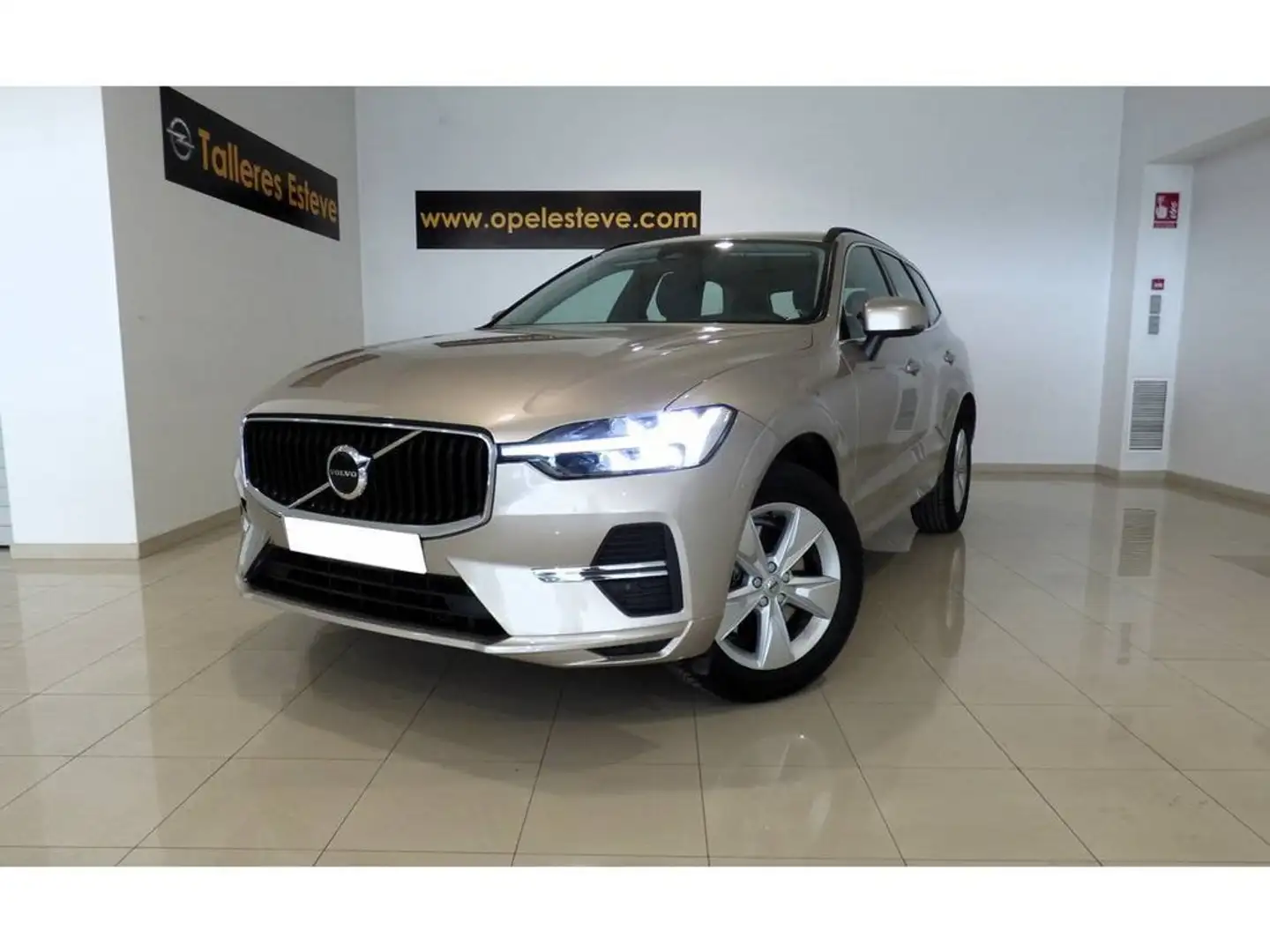 Volvo XC60 2.0 B4 D 197cv core auto Burdeos - 2