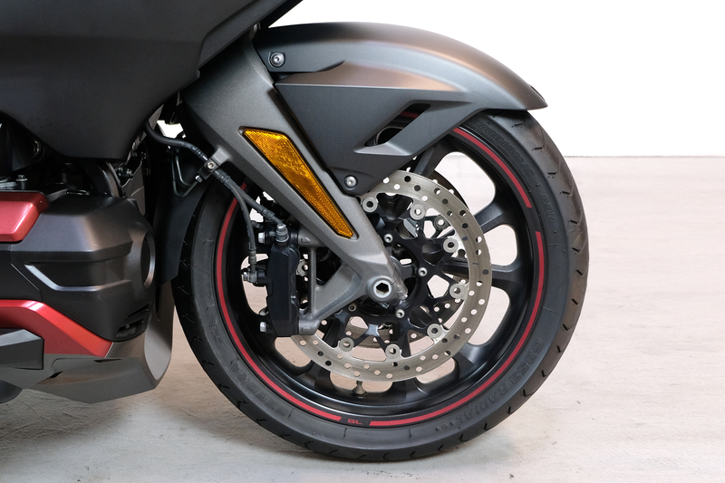 Honda GL 1800 Goldwing Bagger DCT — photo 4