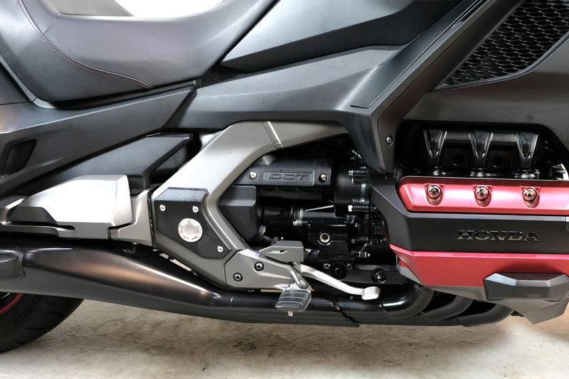 Honda GL 1800 Goldwing Bagger DCT — photo 5