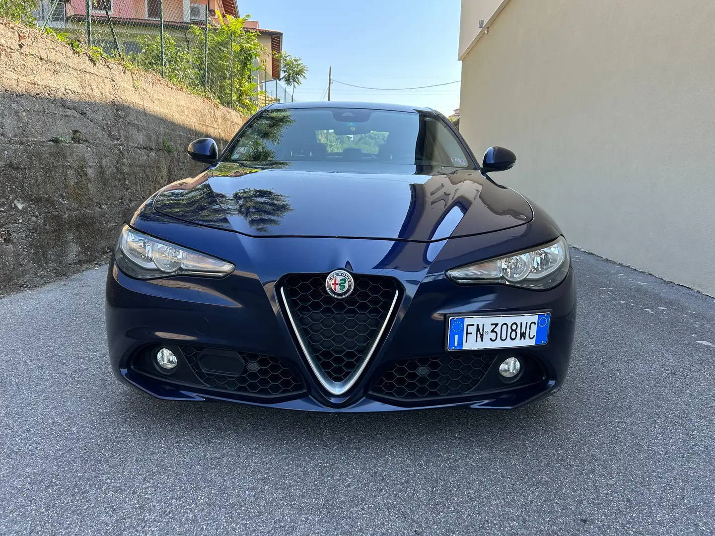 Alfa Romeo Giulia Giulia 2016 2.2 t Business 150cv auto Bleu - 1