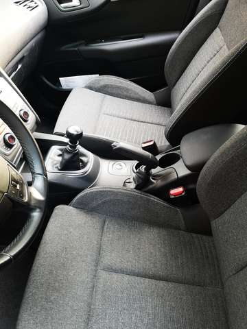 Imagine Citroen C4 C4 PureTech 130 Stop