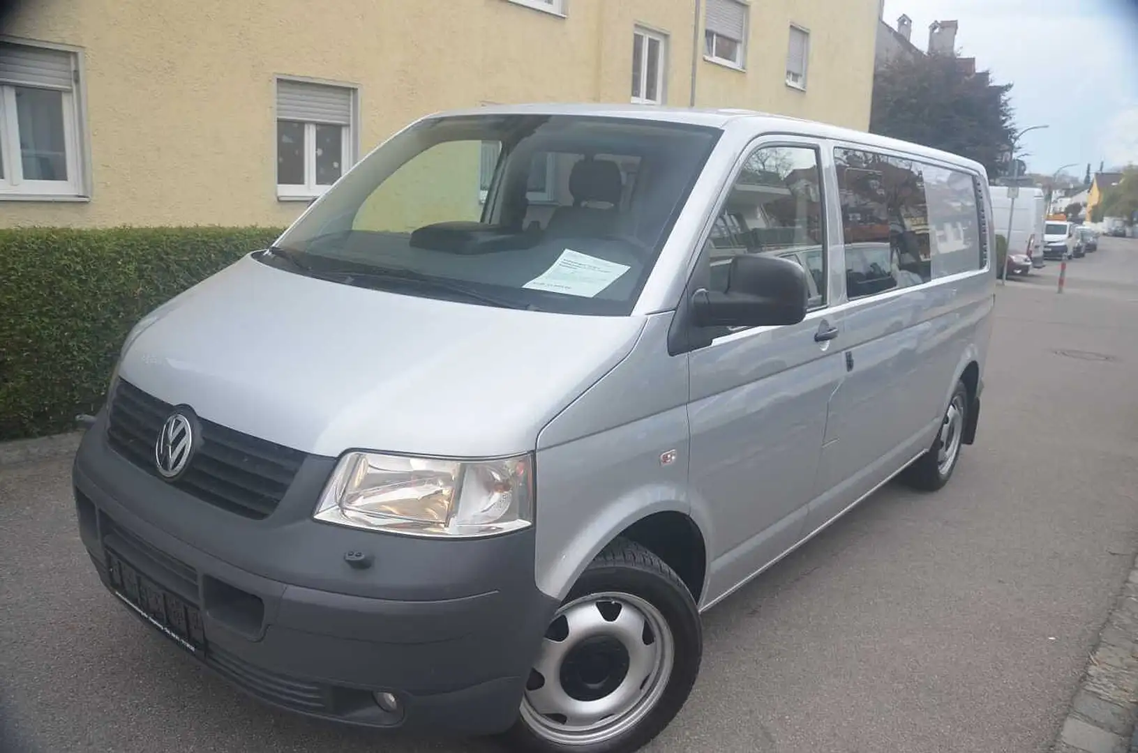 Volkswagen T5 Bus Halbkasten 2,5TDI, Langer Radstand, Plateado - 1