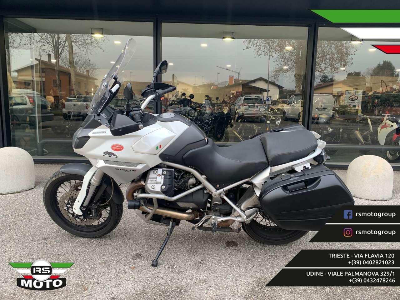 Moto Guzzi Stelvio 1200
