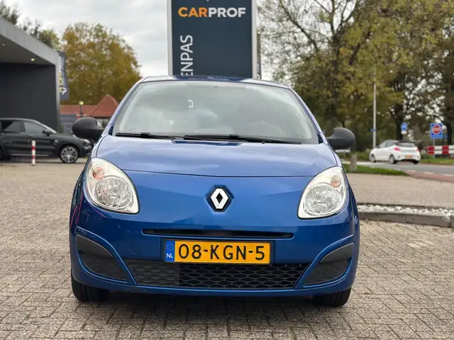 Renault Twingo view 2