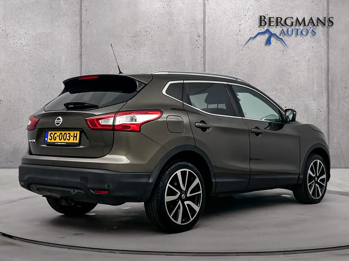 Nissan Qashqai 1.2 Tekna // LEDER // PANODAK // Bruin - 2