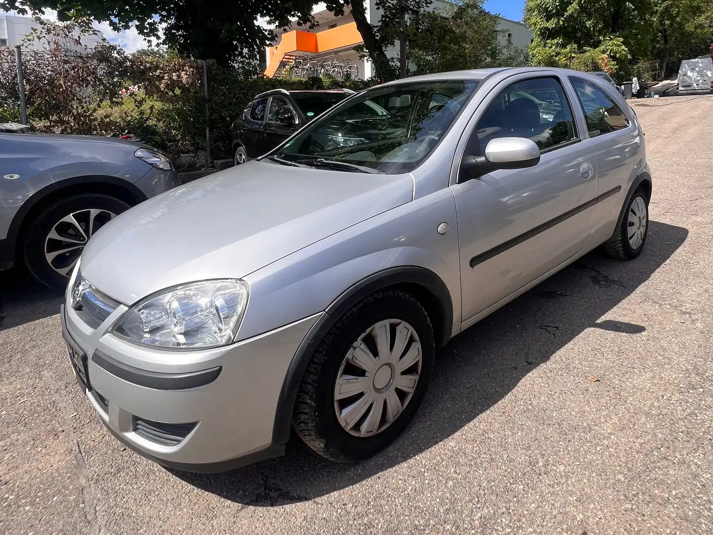 Opel Corsa Corsa  3-Türer 1.2 16V Enjoy - 2
