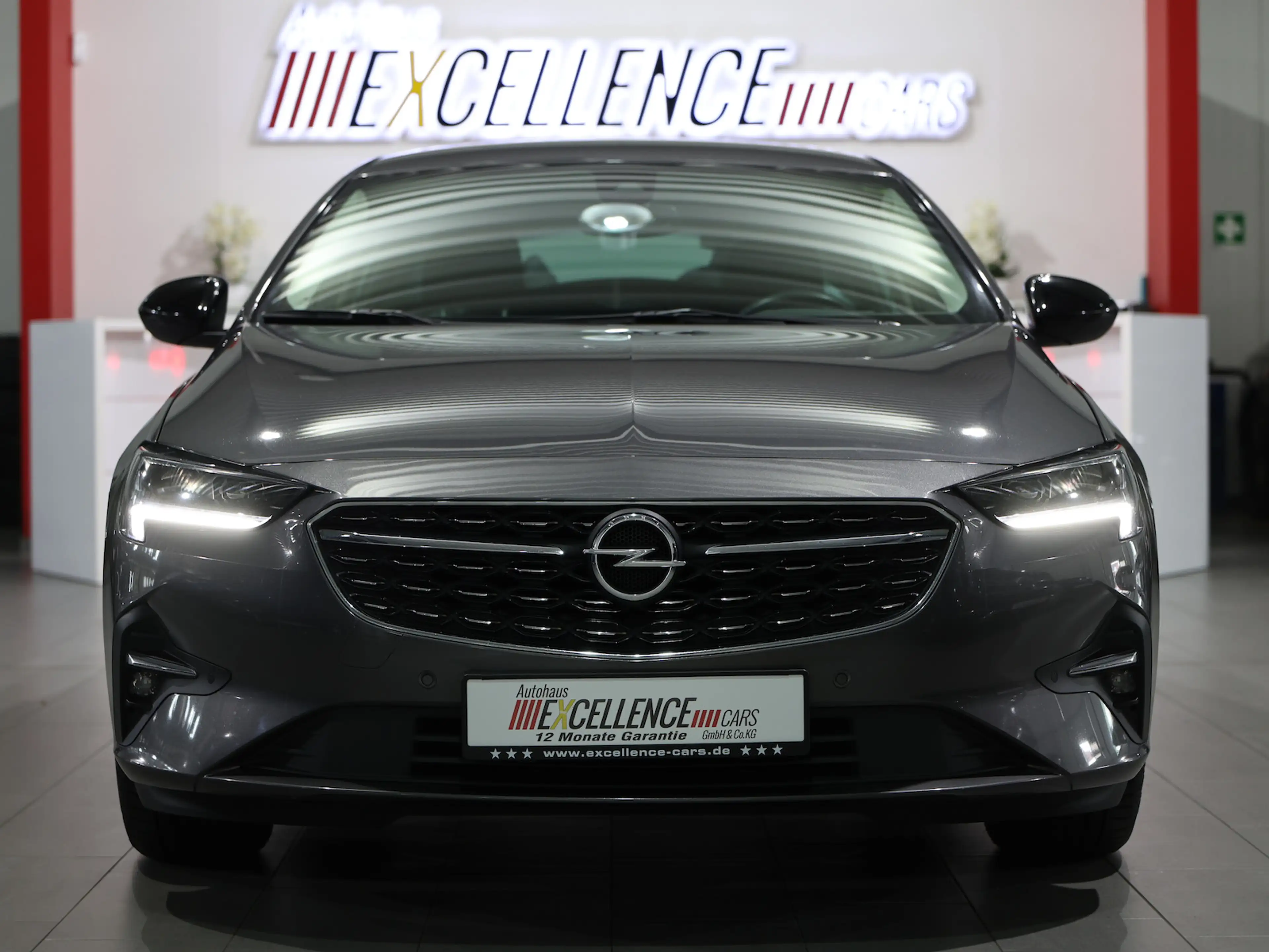 Opel Insignia 2.0 D BUSINESS PREMIUM TECHNO / LED / — photo 6