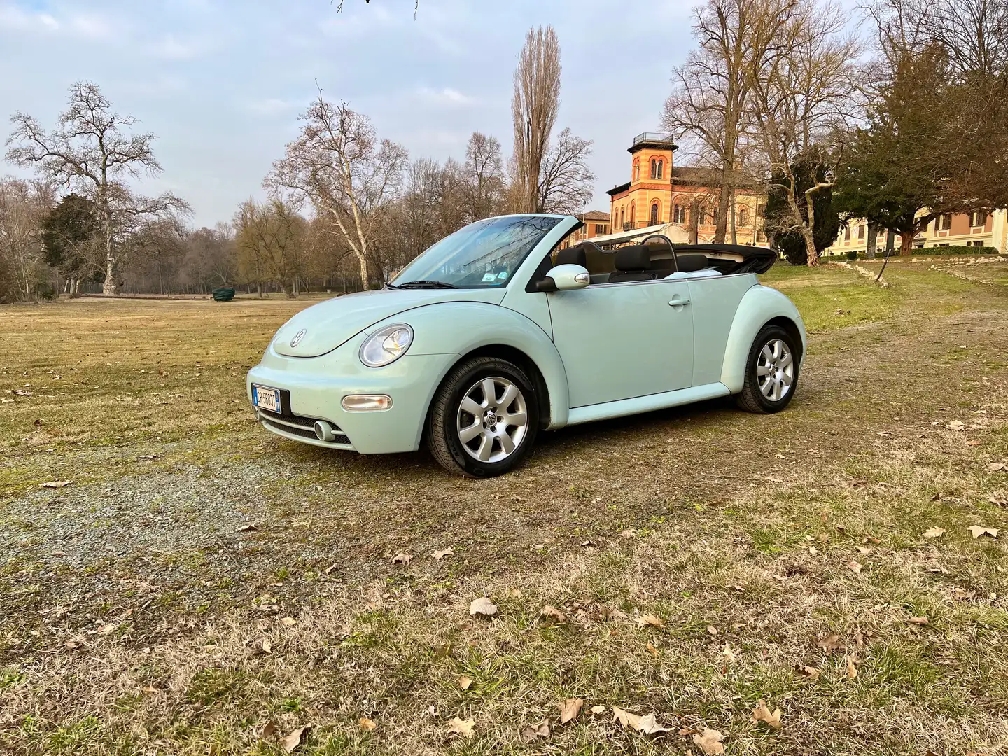 Volkswagen New Beetle New Beetle Cabrio Cabrio 1.9 tdi 100cv Blu/Azzurro - 2