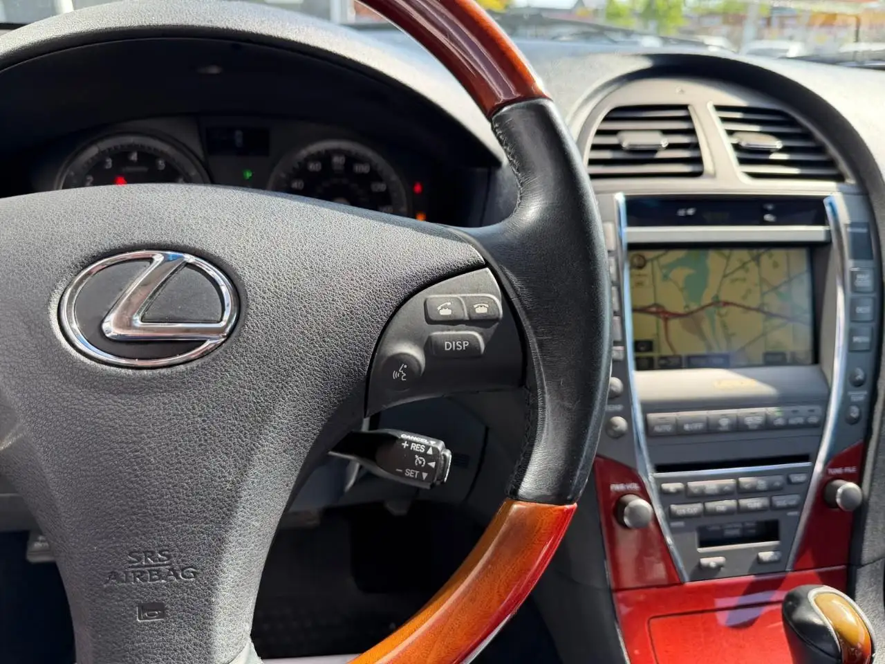 Lexus ES photo Lexus ES