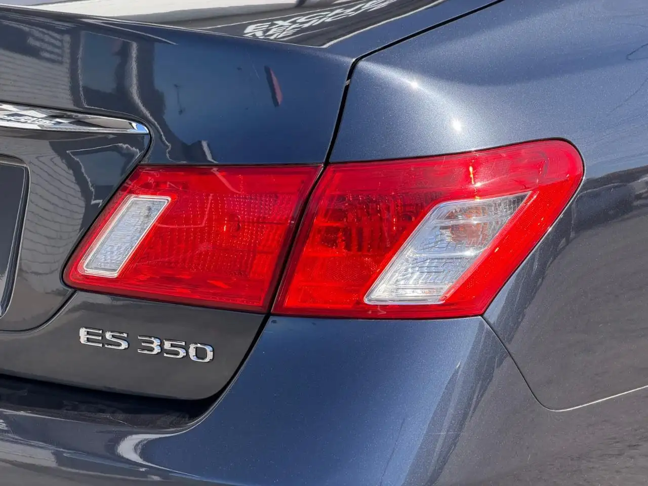 Lexus ES photo Lexus ES