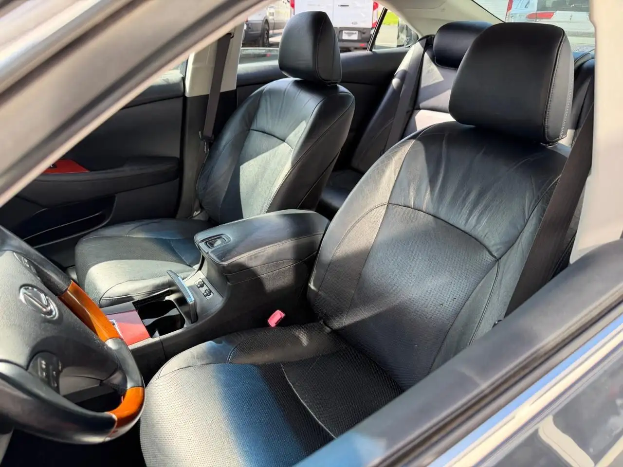 Lexus ES photo Lexus ES