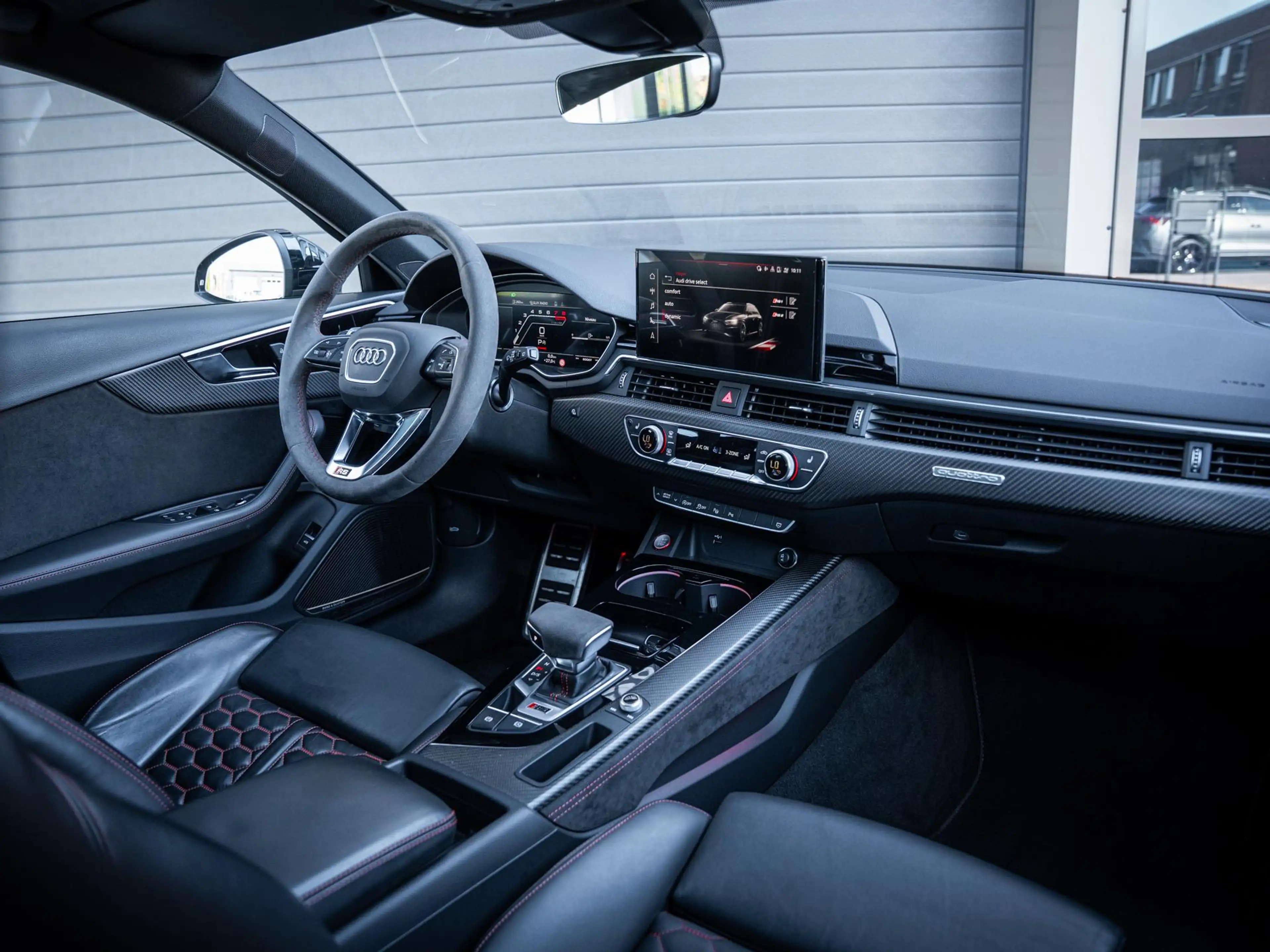 Audi RS4 A4 Avant 2.9 TFSI quattro competition plus - Dynam — photo 15