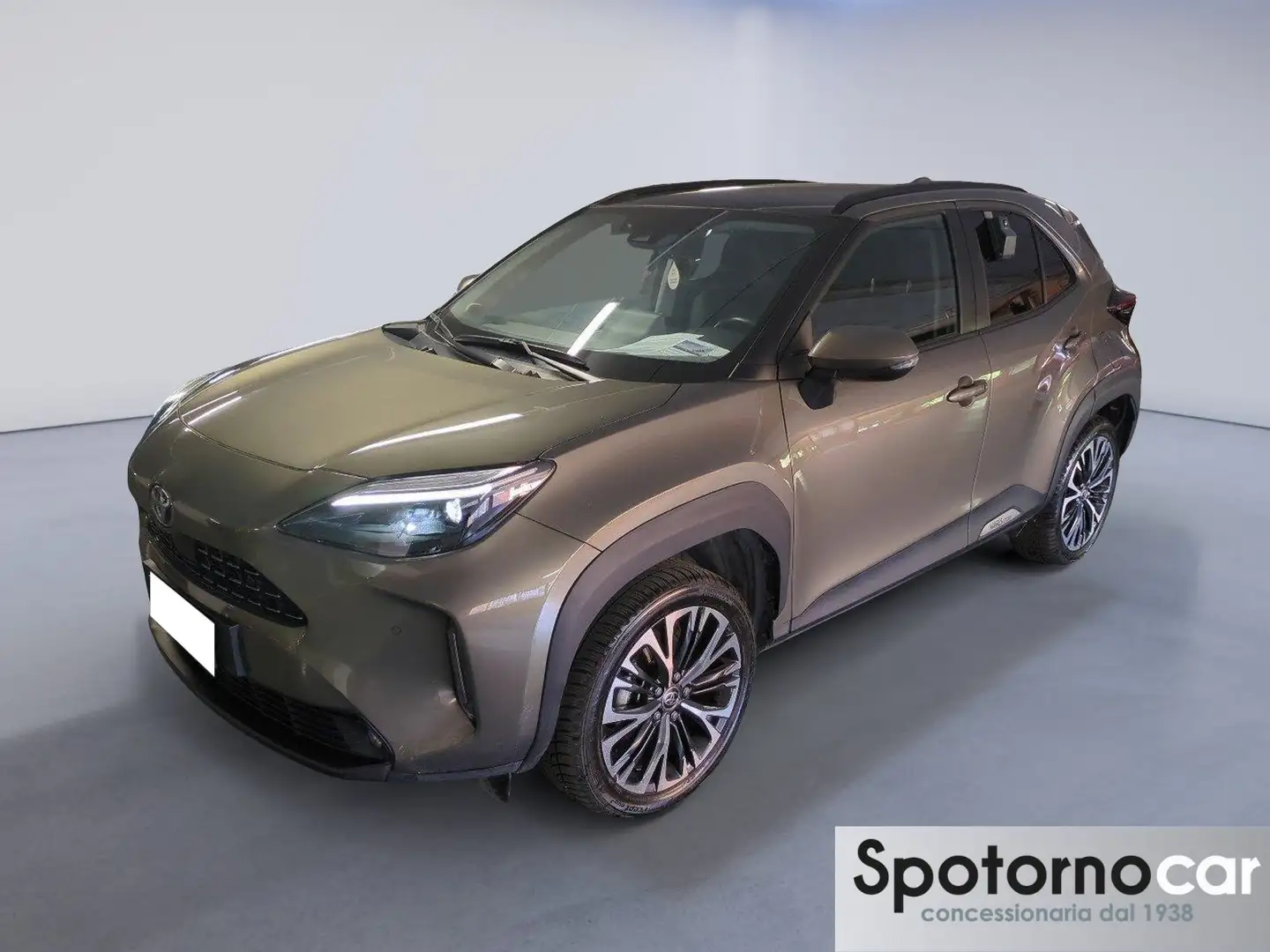 Toyota Yaris Cross 1.5 Hybrid 5p. E-CVT Lounge - 1