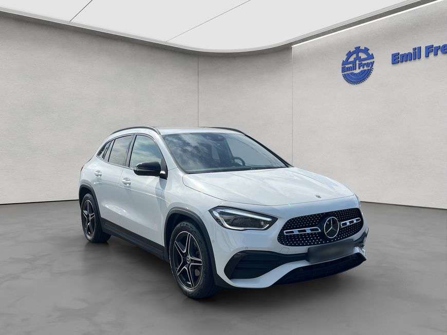 Mercedes-Benz GLA-Klasse