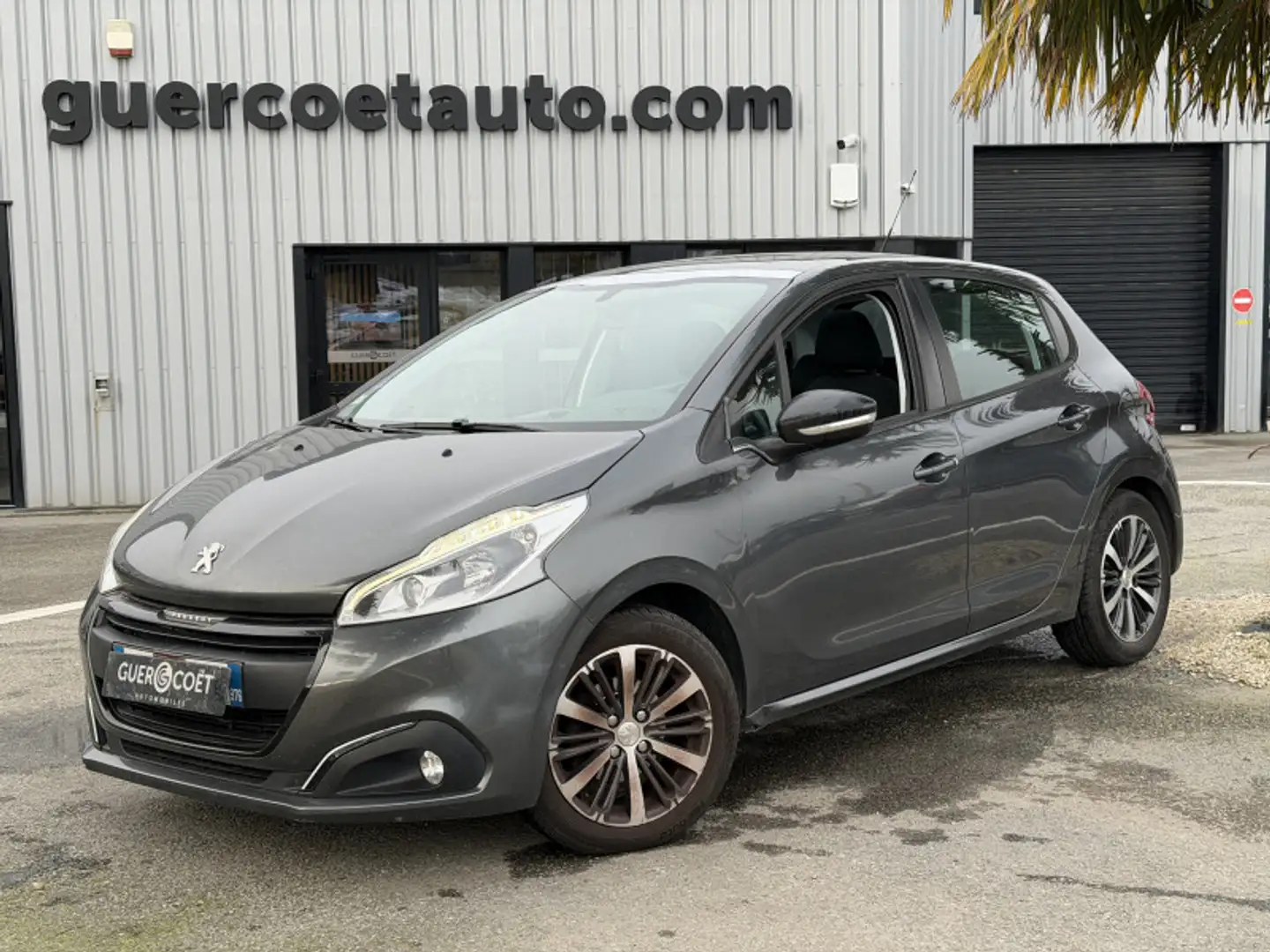 Peugeot 208 1.2 PURETECH 82CH ACTIVE 5P Gris - 2