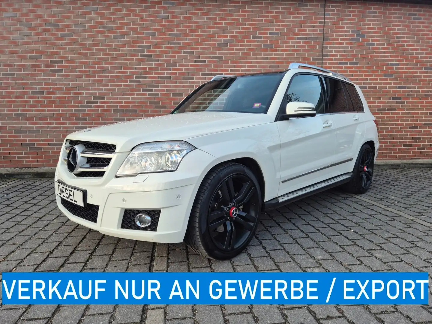Mercedes-Benz GLK 320 CDI 4Matic LEDER, NAVI, XENON, AHK, PANO Weiß - 1