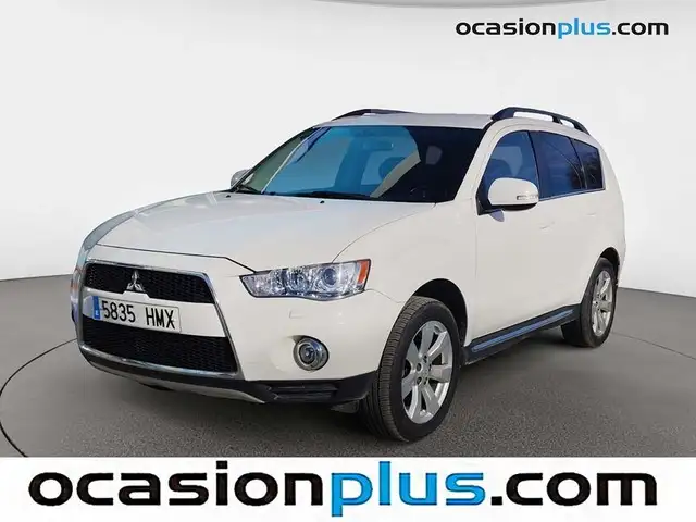 Mitsubishi Outlander 220DI-D Motion 4WD