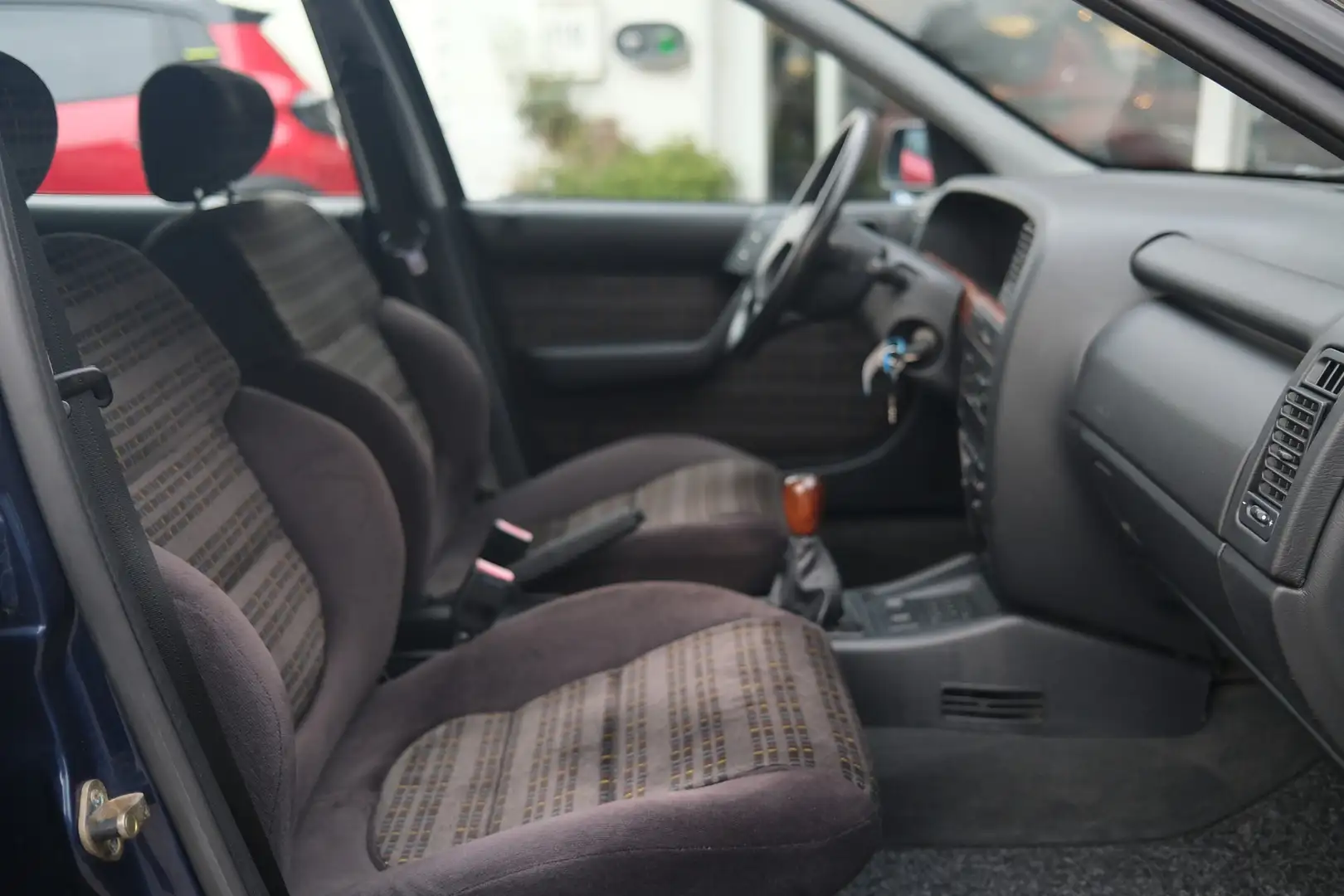 Citroen Xantia 3.0 V6 Activa 2e eigenaar in perfecte staat ! Bleu - 2