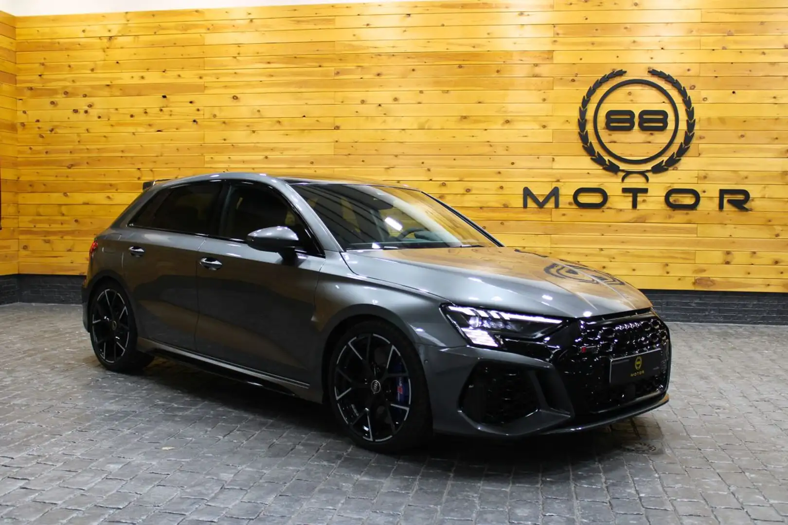 Audi RS3 Sportback 2.5 TFSI quattro S tronic 294kW Gris - 1