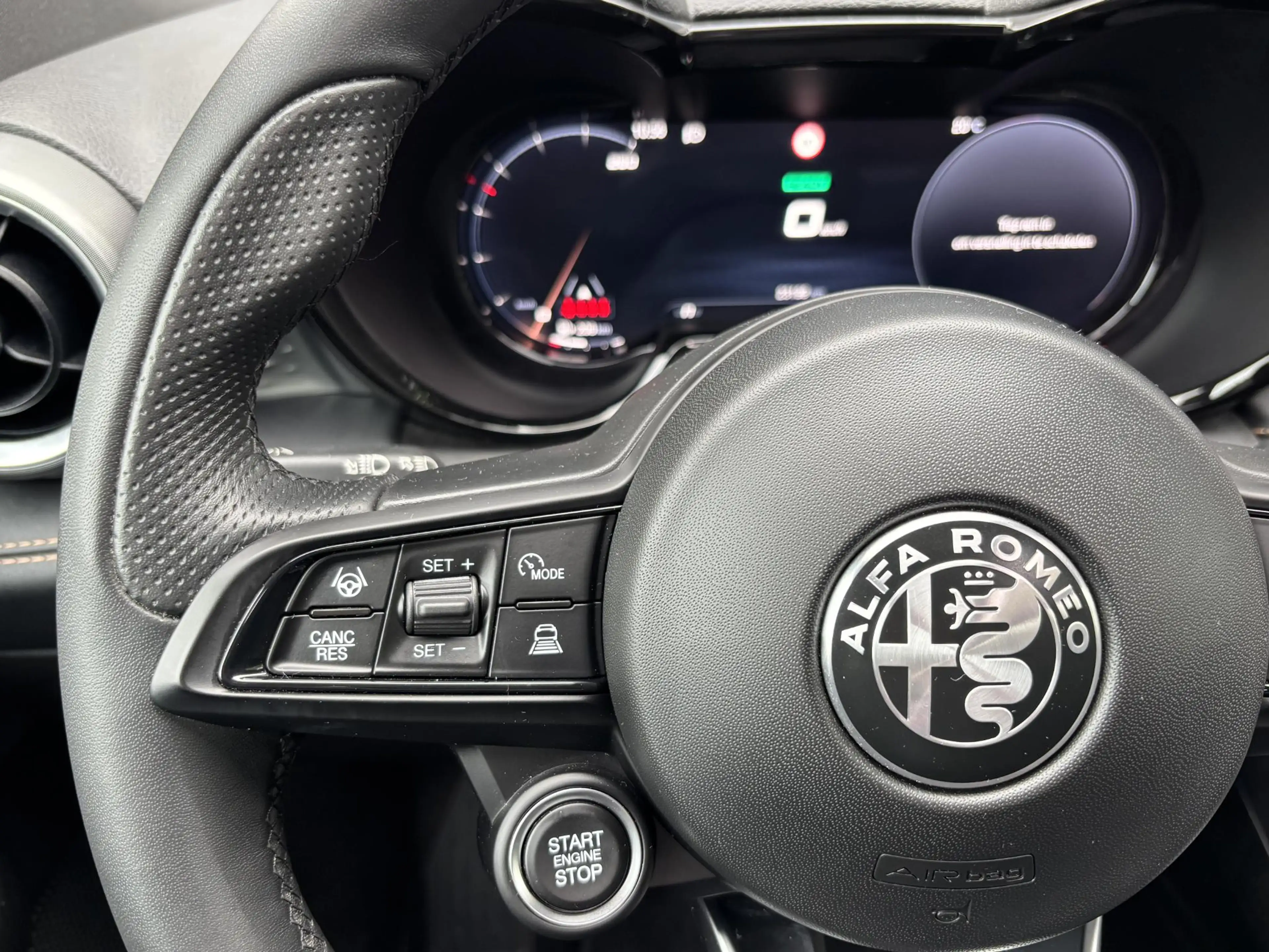 Alfa Romeo Tonale 1.3T PHEV Edizione Business | Schuifdak | Rondomzi — photo 14