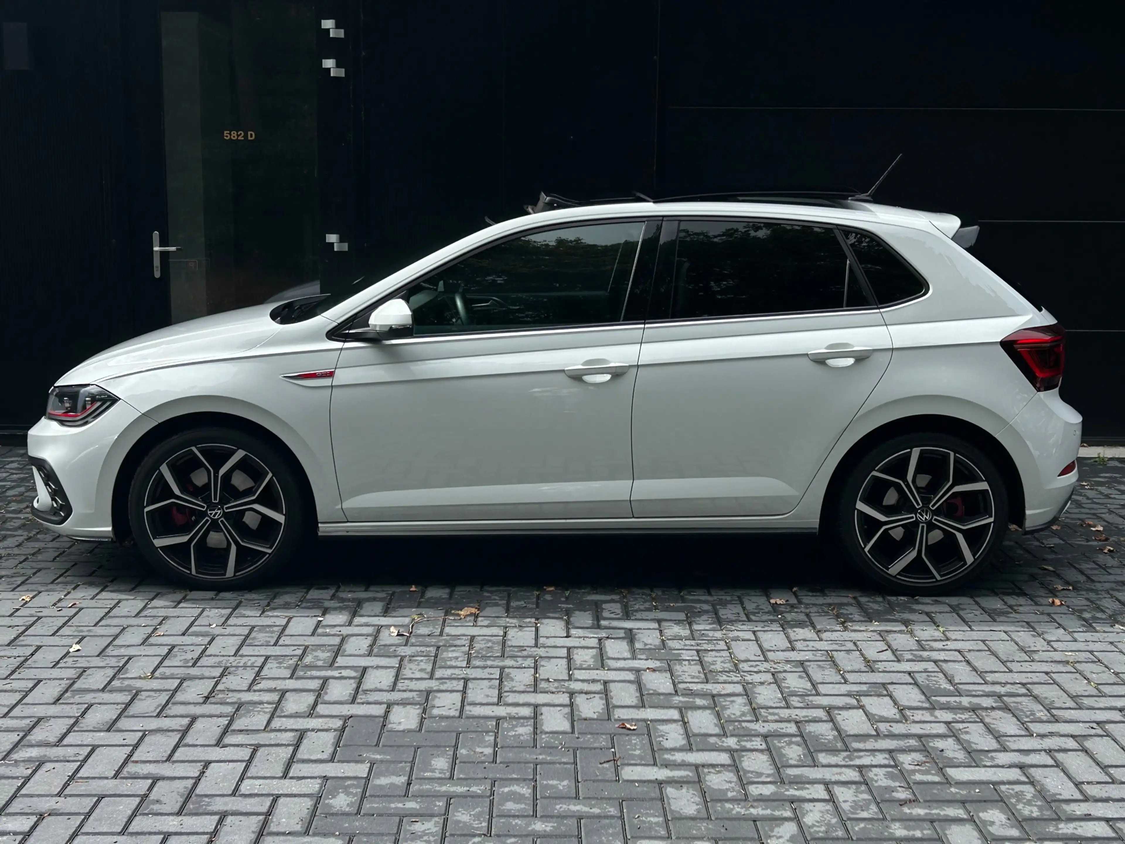 Volkswagen Polo GTI 2.0 TSI PANO/VIRTUAL/CARPLAY/CAMERA/NETTE AUTO/APK — photo 8