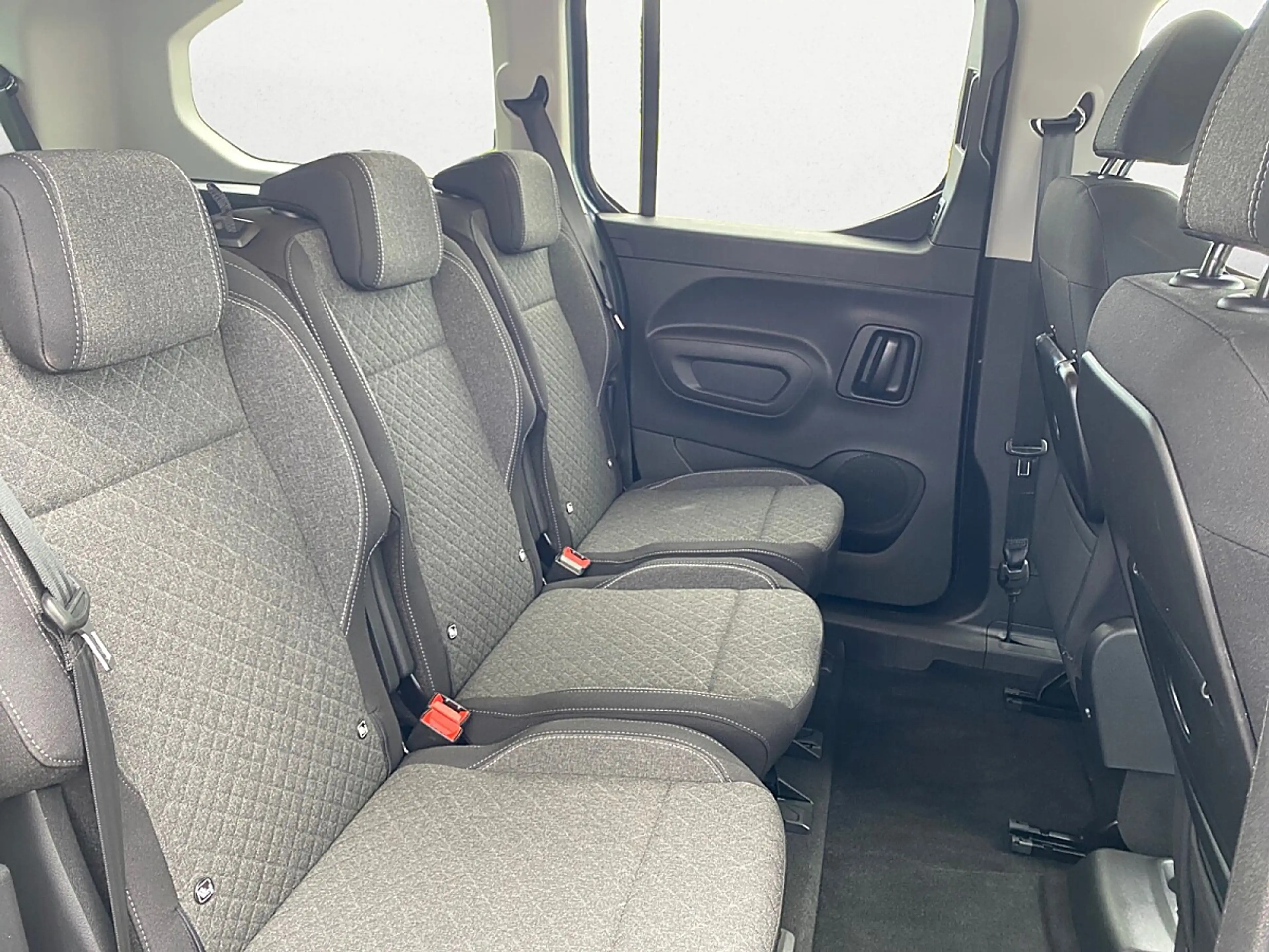 Opel Combo Life 1,5 CDTI GS XL | 7-Sitzer — photo 11
