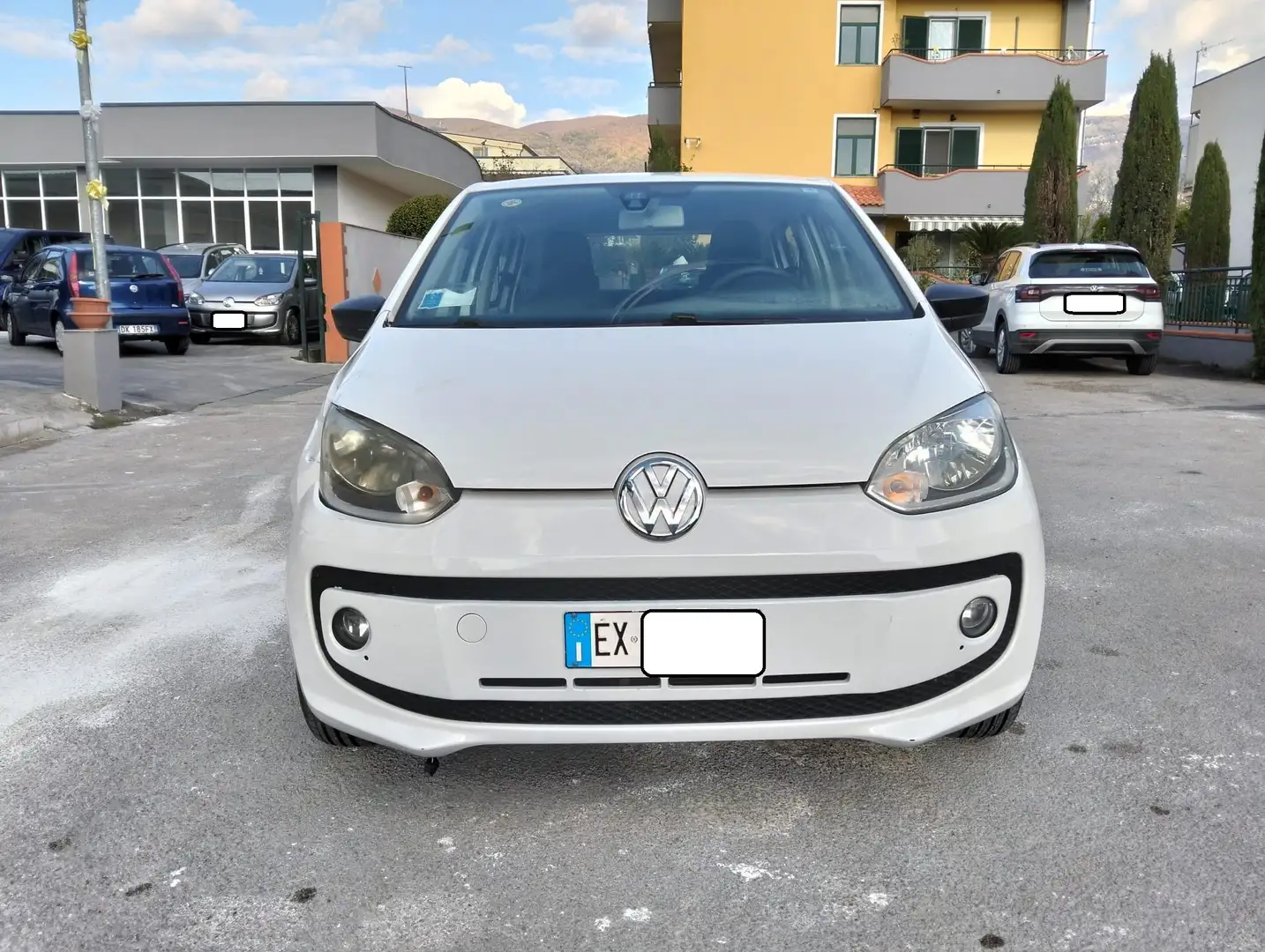 Volkswagen up! up! 2012 5p 1.0 Move 60cv asg "Poco Sinistrata" Blanc - 2