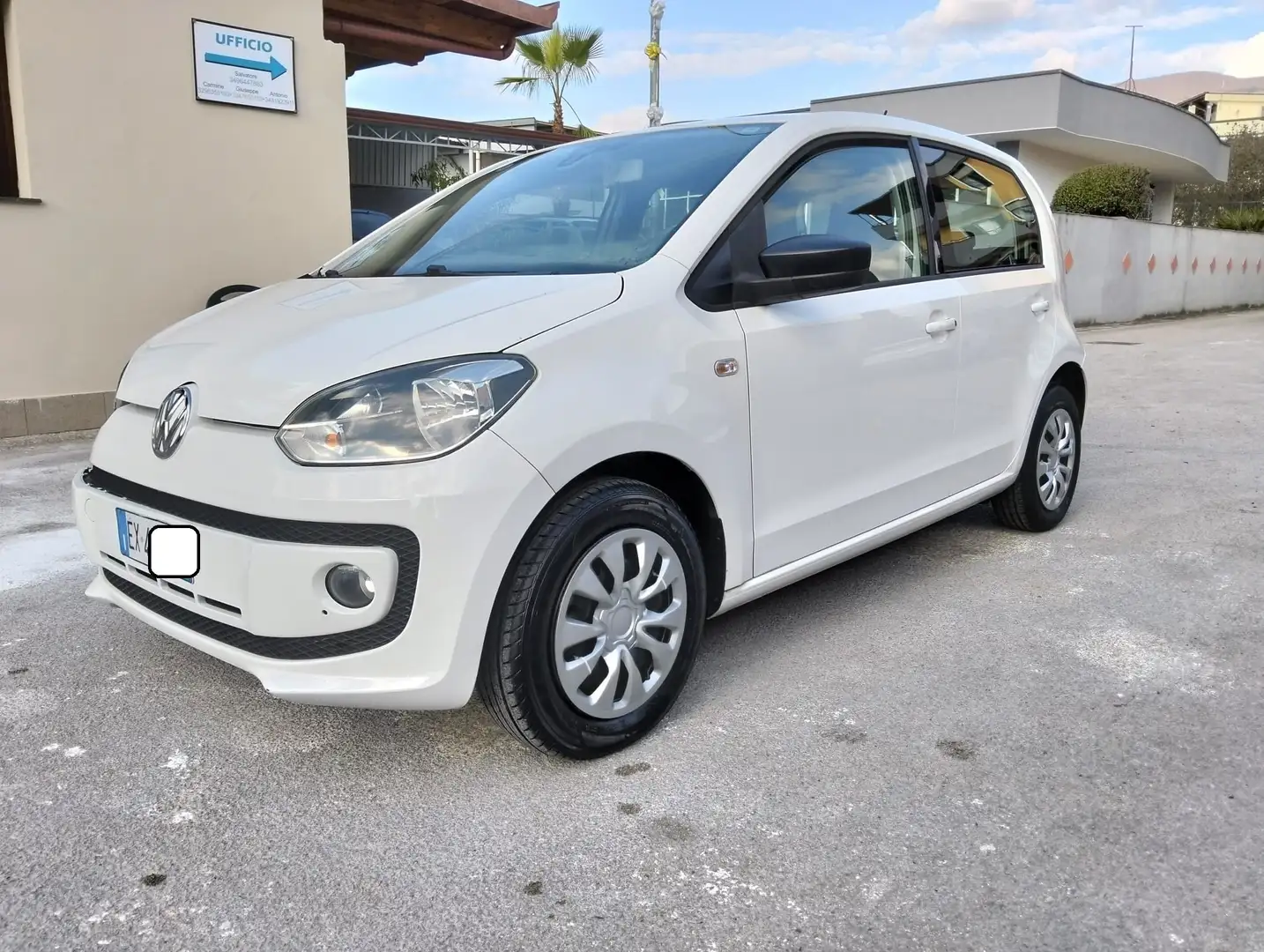 Volkswagen up! up! 2012 5p 1.0 Move 60cv asg "Poco Sinistrata" Blanc - 1