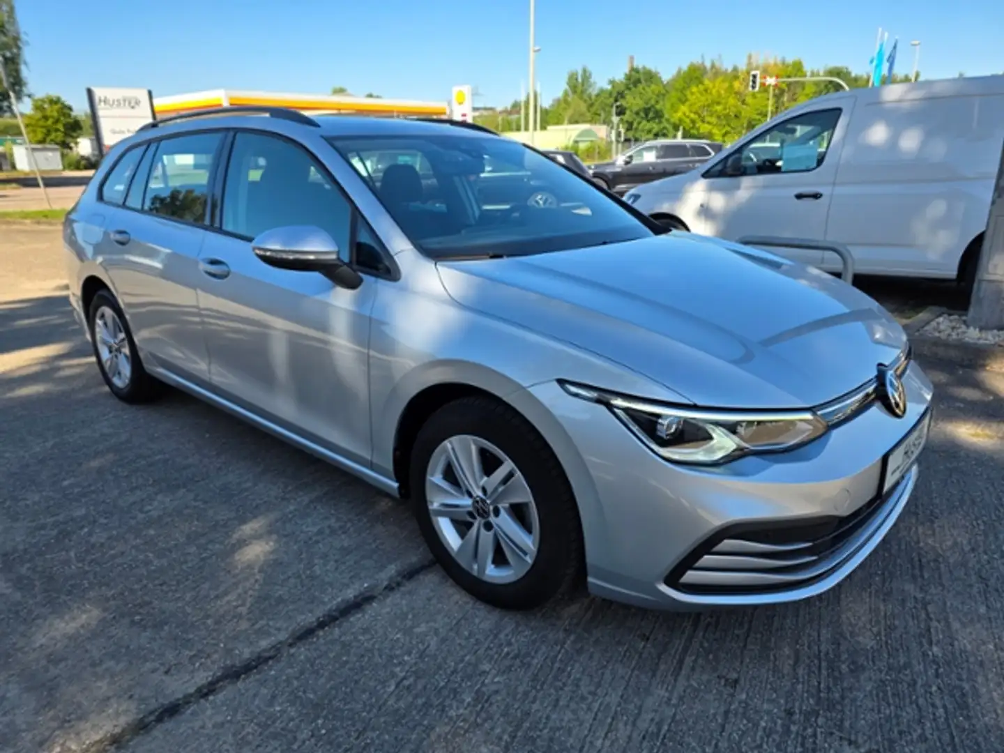 Volkswagen Golf Variant VIII Variant Life 1.5 eTSI DSG OPF Silber - 2