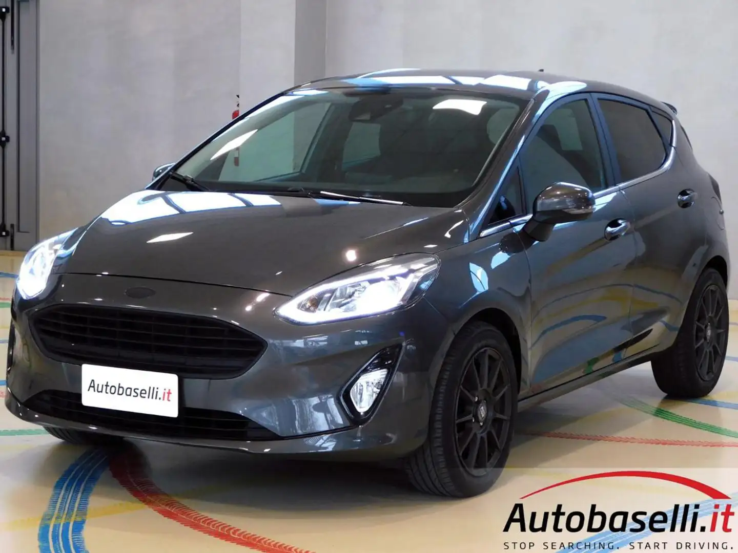 Ford Fiesta 1.1 75 CV 5 PORTE TITANIUM TUNING SCARICO SPORTIVO Grau - 1