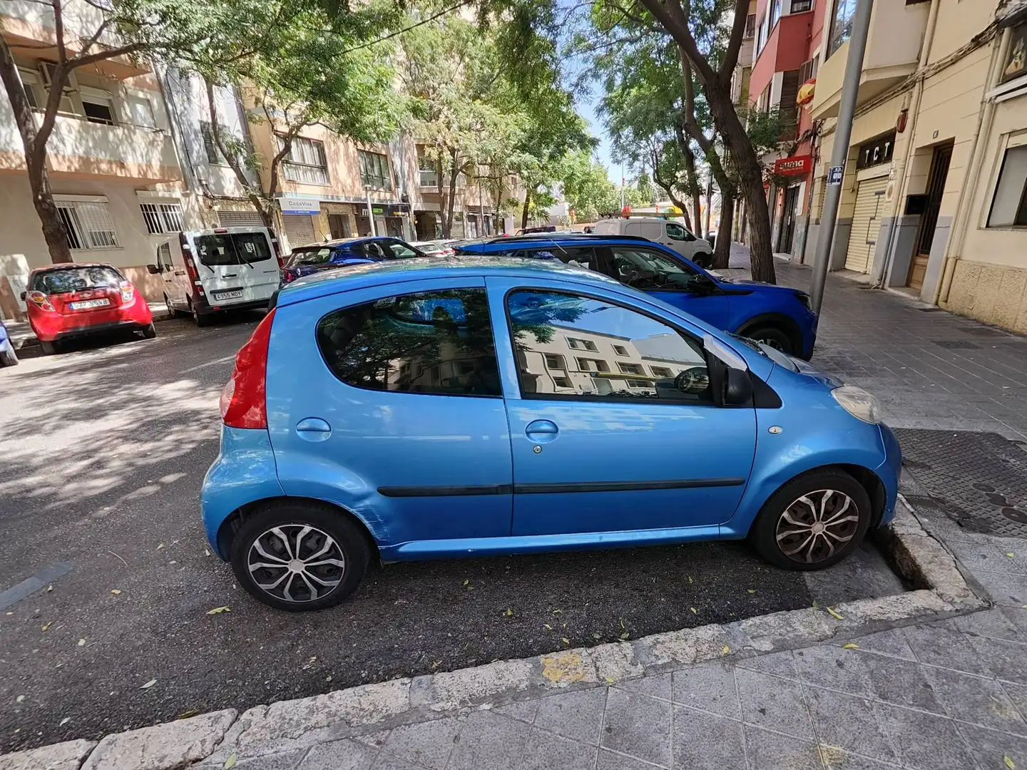 Peugeot 107 1.0i Urban Azul - 2