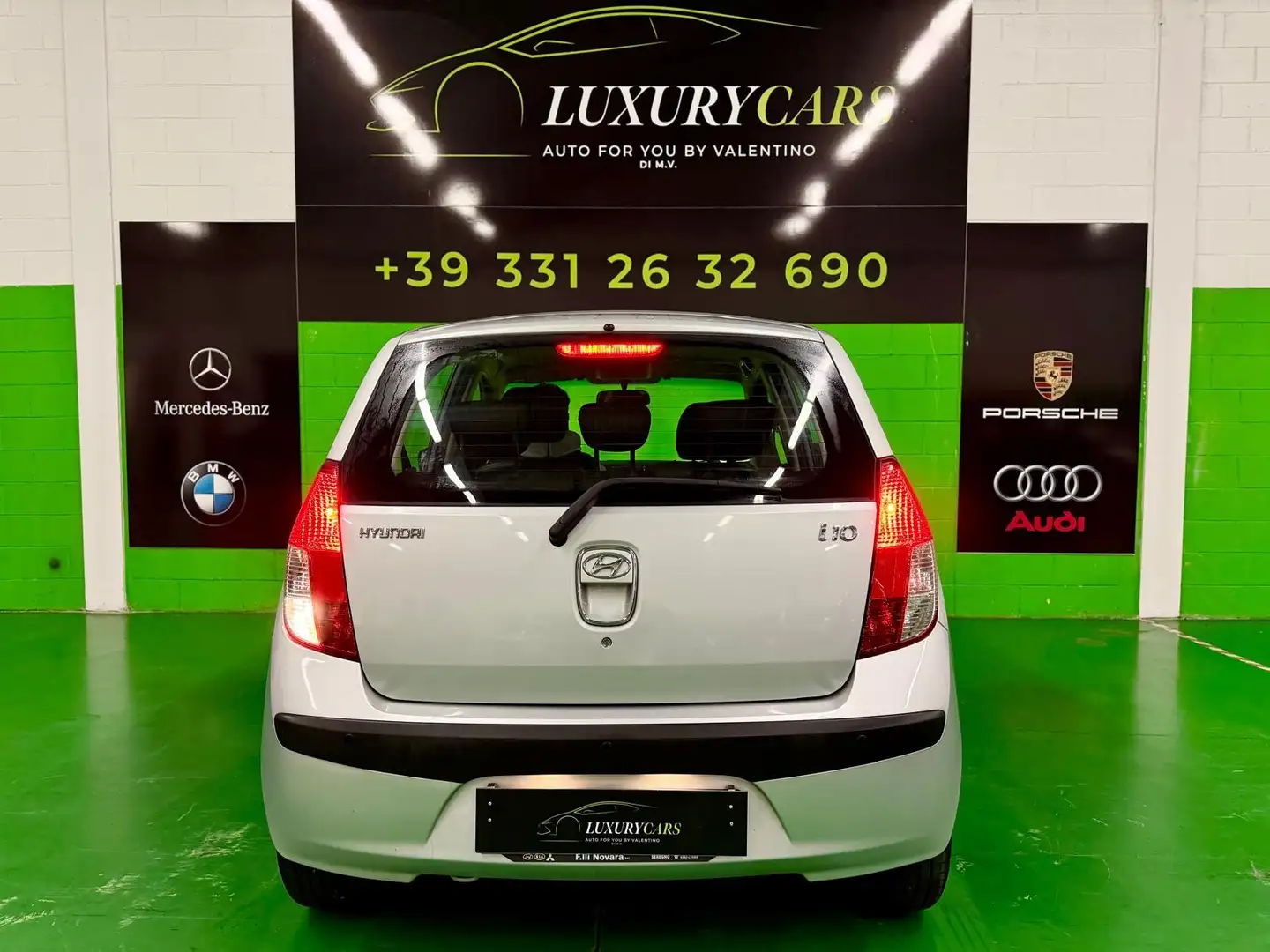 Hyundai i10 i10 1.1 BlueDrive GPL 1 prop Grau - 2