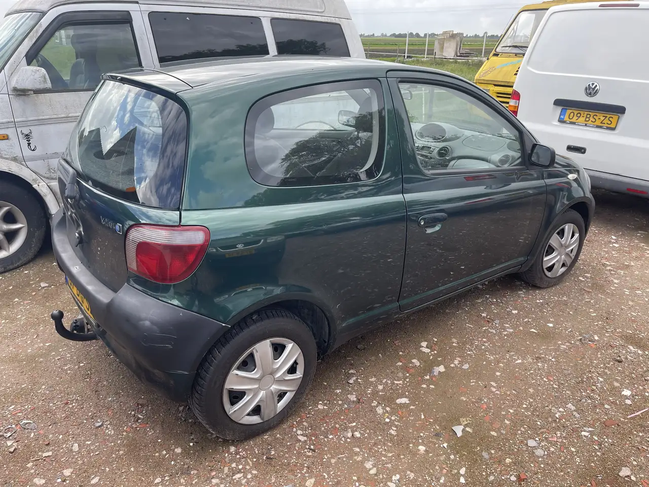 Toyota Yaris 1.0, foto 2