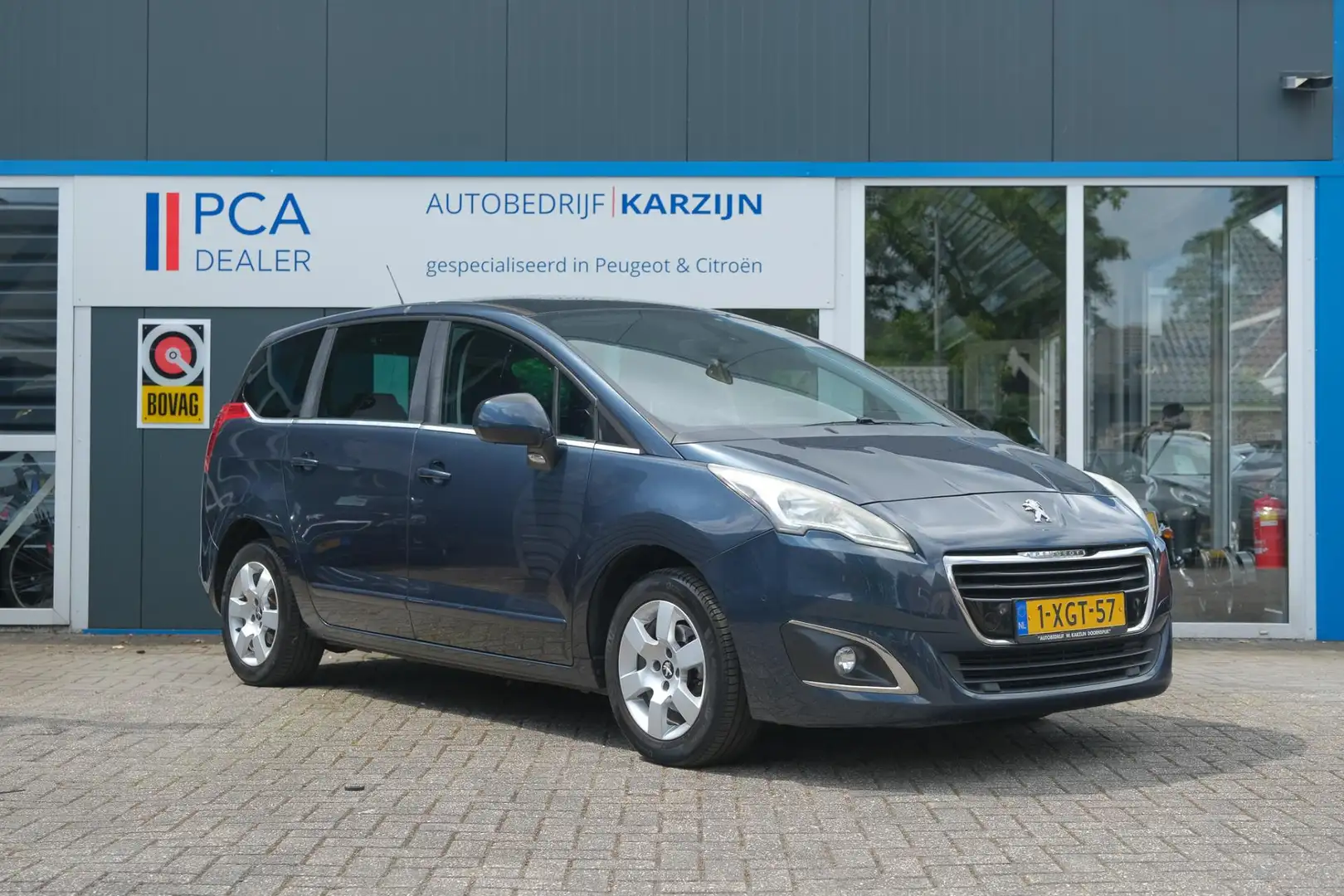 Peugeot 5008 1.6 e-HDi Blue Lease 5p. Blue - 2