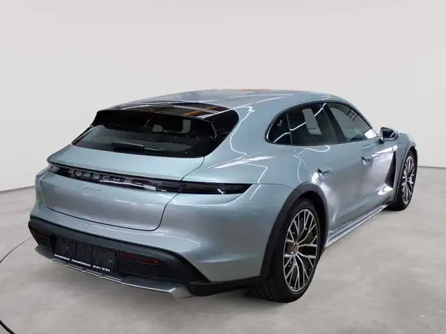 Porsche Taycan view 4