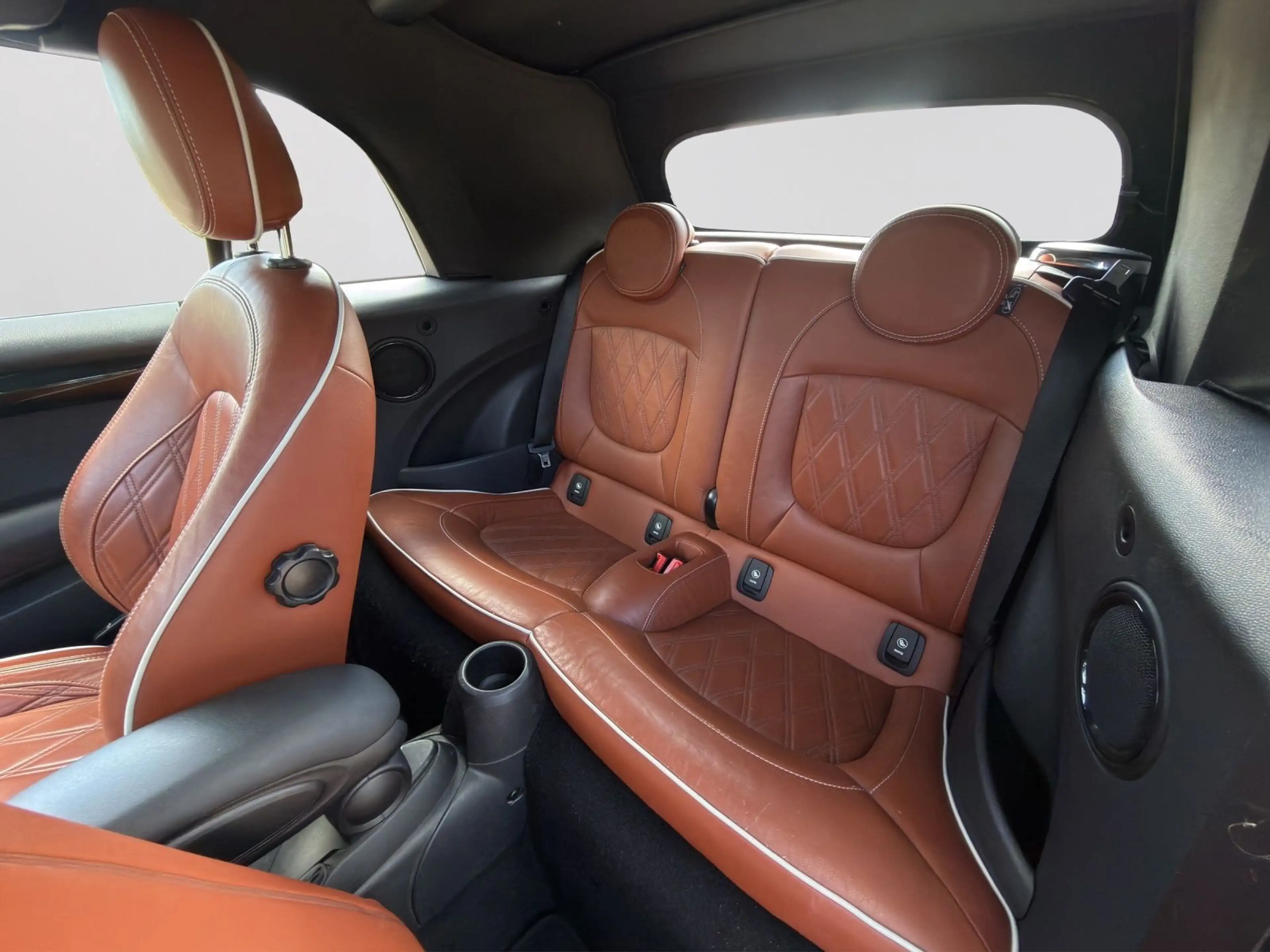 MINI Cooper S Cabrio NAVI|SITZHEIZUNG|TEMPOMAT|LEDER — photo 9