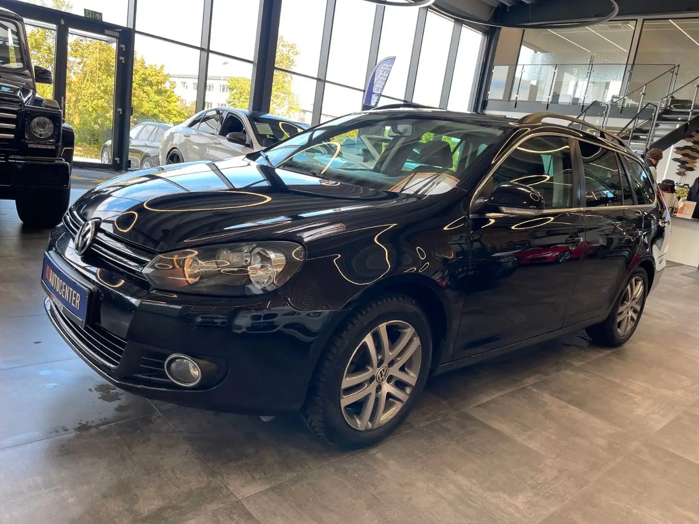 Volkswagen Golf VI Variant Comfortline BlueMotion *Navi*PDC Zwart - 2