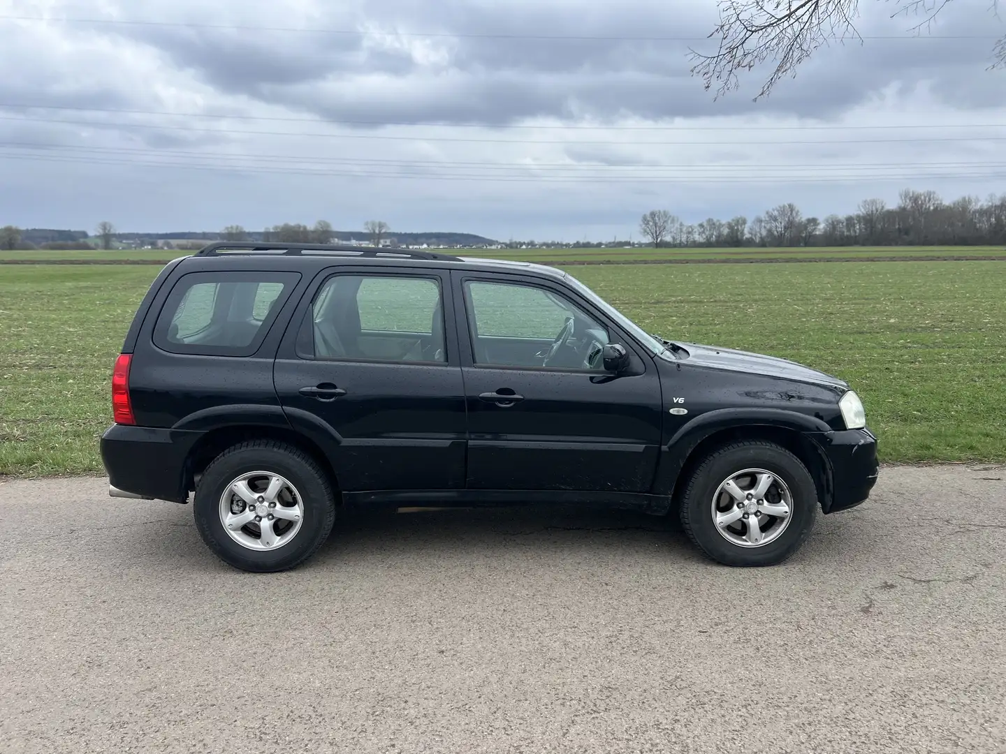 Mazda Tribute V6 4x4 Exclusive - 2