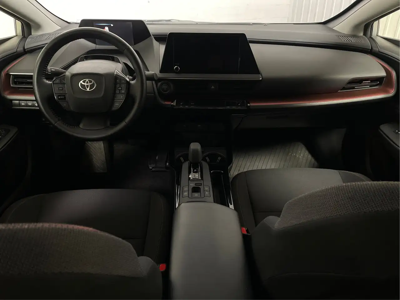 Toyota Prius снимка Toyota Prius