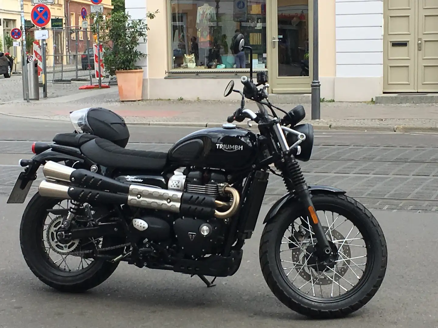 Triumph Scrambler Street Scrambler Schwarz - 1