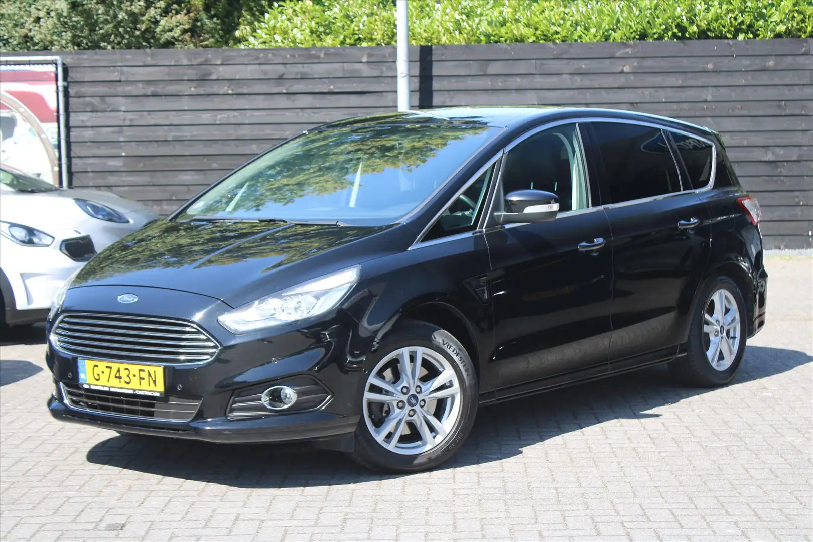 Ford S-Max 2.0 Ecoboost 240pk Automaat Titanium, 7 Zitter, Tr Czarny - 1