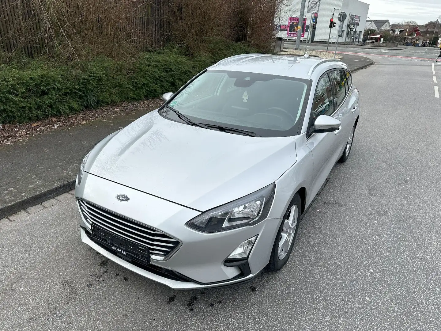 Ford Focus Turnier Cool & Connect Argent - 2