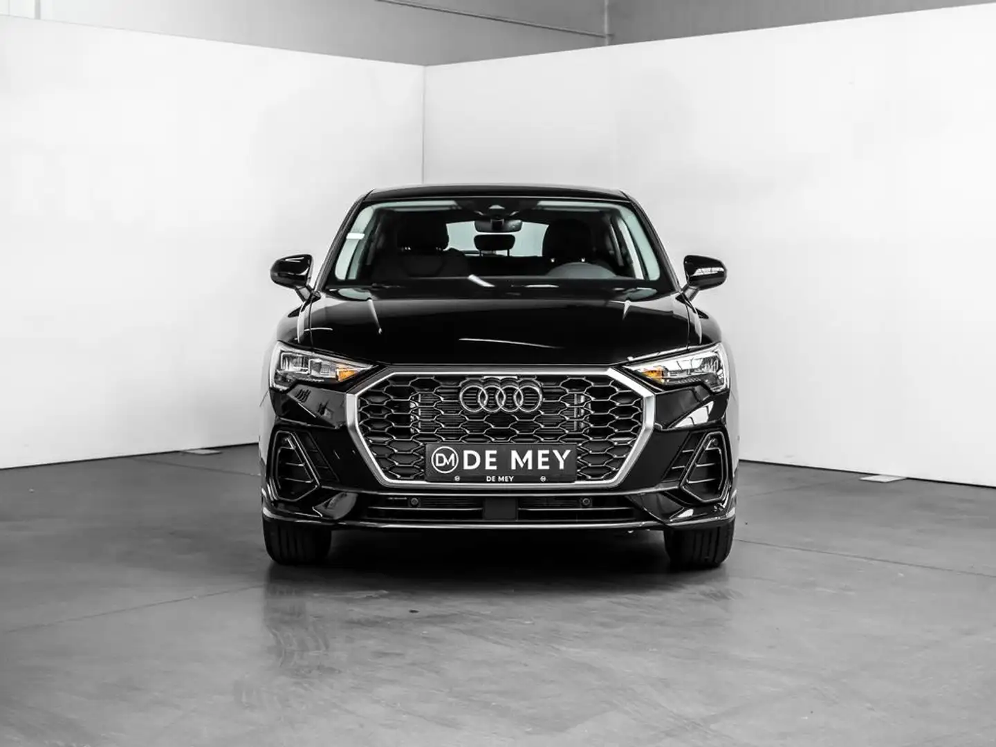 Audi Q3 Sportback 35 TFSI S-TRONIC / CAMERA / APP CONNECT  Black - 2
