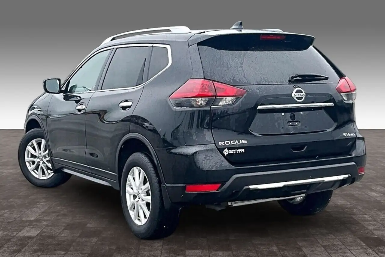 Nissan Rogue снимка Nissan Rogue