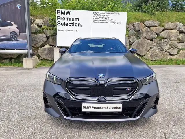 BMW i5 M60 xDrive Ansicht 5