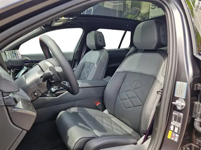 BMW i5 M60 xDrive Ansicht 8