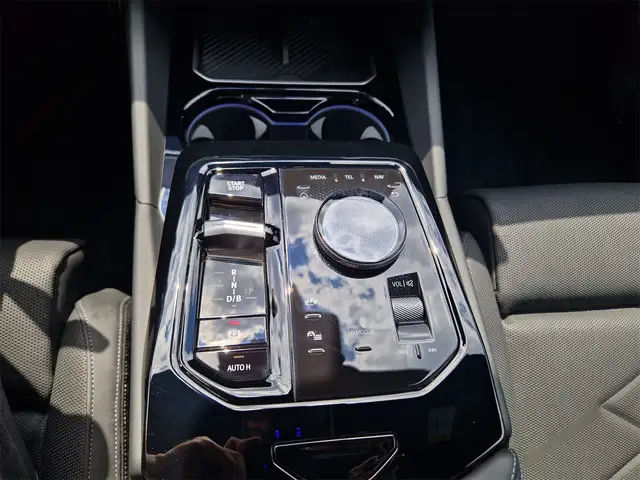 BMW i5 M60 xDrive Ansicht 14